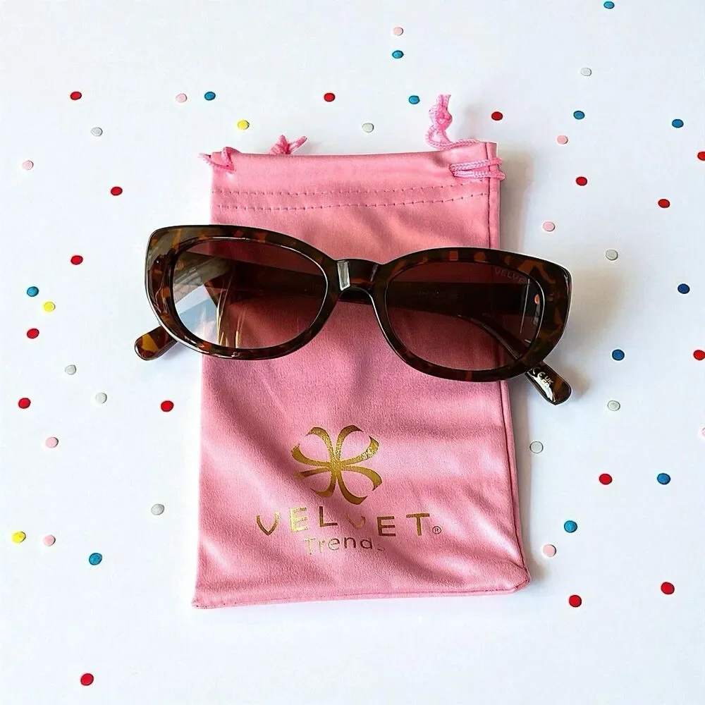 VELVET EYEWEAR The Harper Cat Eye Sunglasses in tortoise w/microfiber pouch